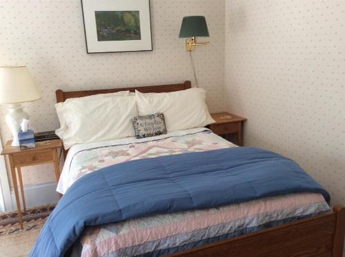 Clary Lake Bed and Breakfast image 7